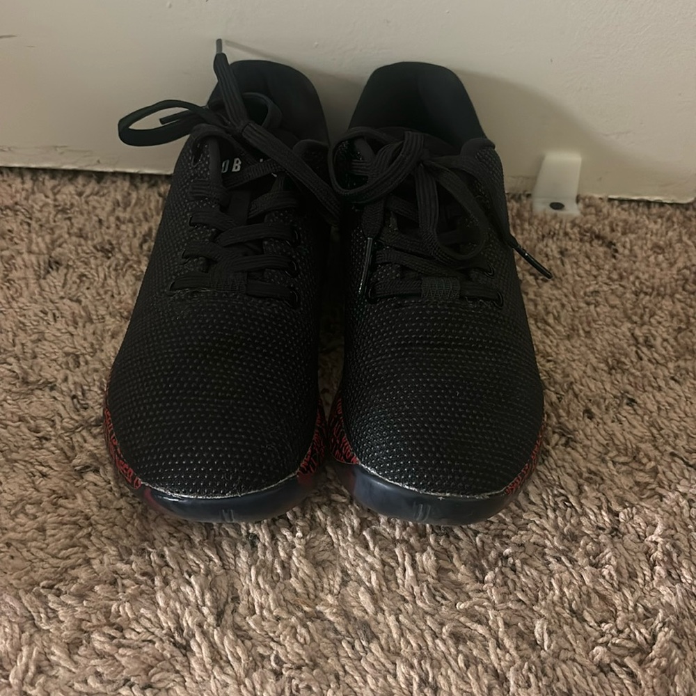 NOBULL cross training shoes size 5.5